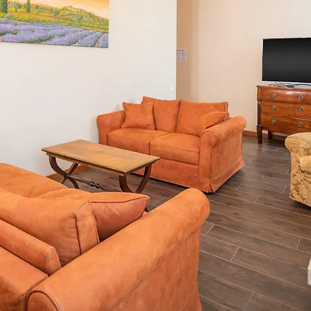 Borgo Apartment *
